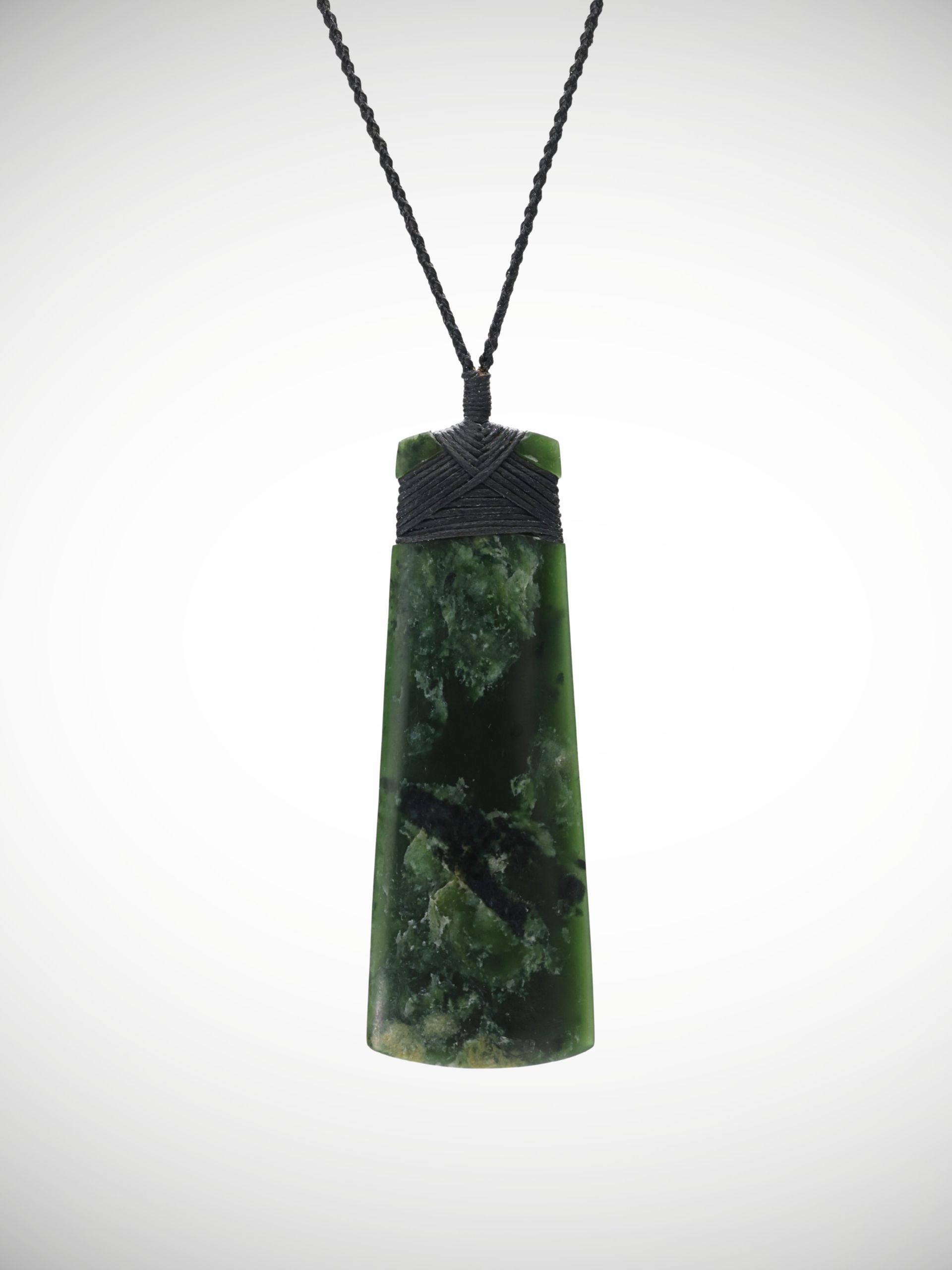 Moko Pounamu Toki Genuine NZ Kawakawa Flower Greenstone - Matakanui