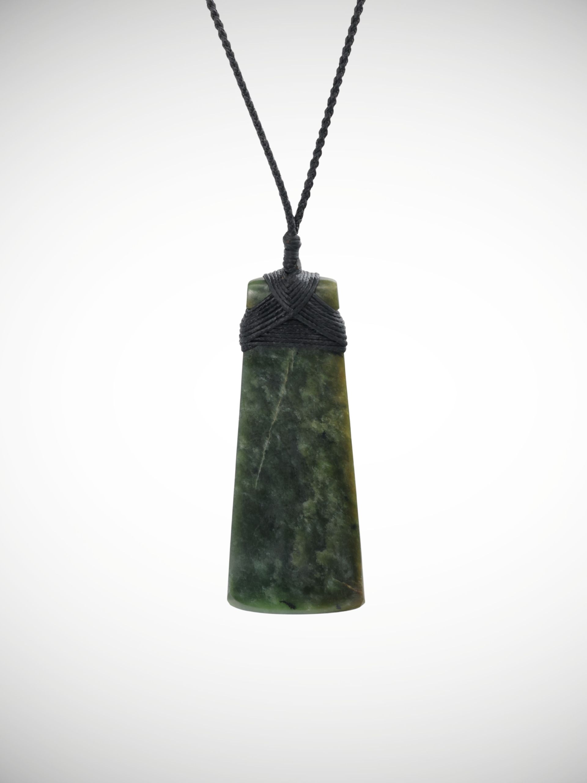 Moko Pounamu Toki Genuine NZ Raukaraka Greenstone - Maungapohatu