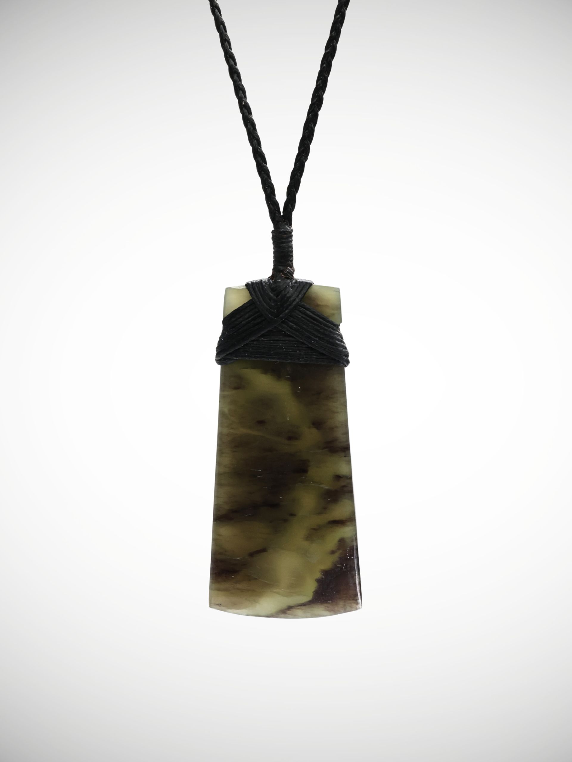 Moko Pounamu Toki Genuine NZ Kawakawa Greenstone - Maungaraki