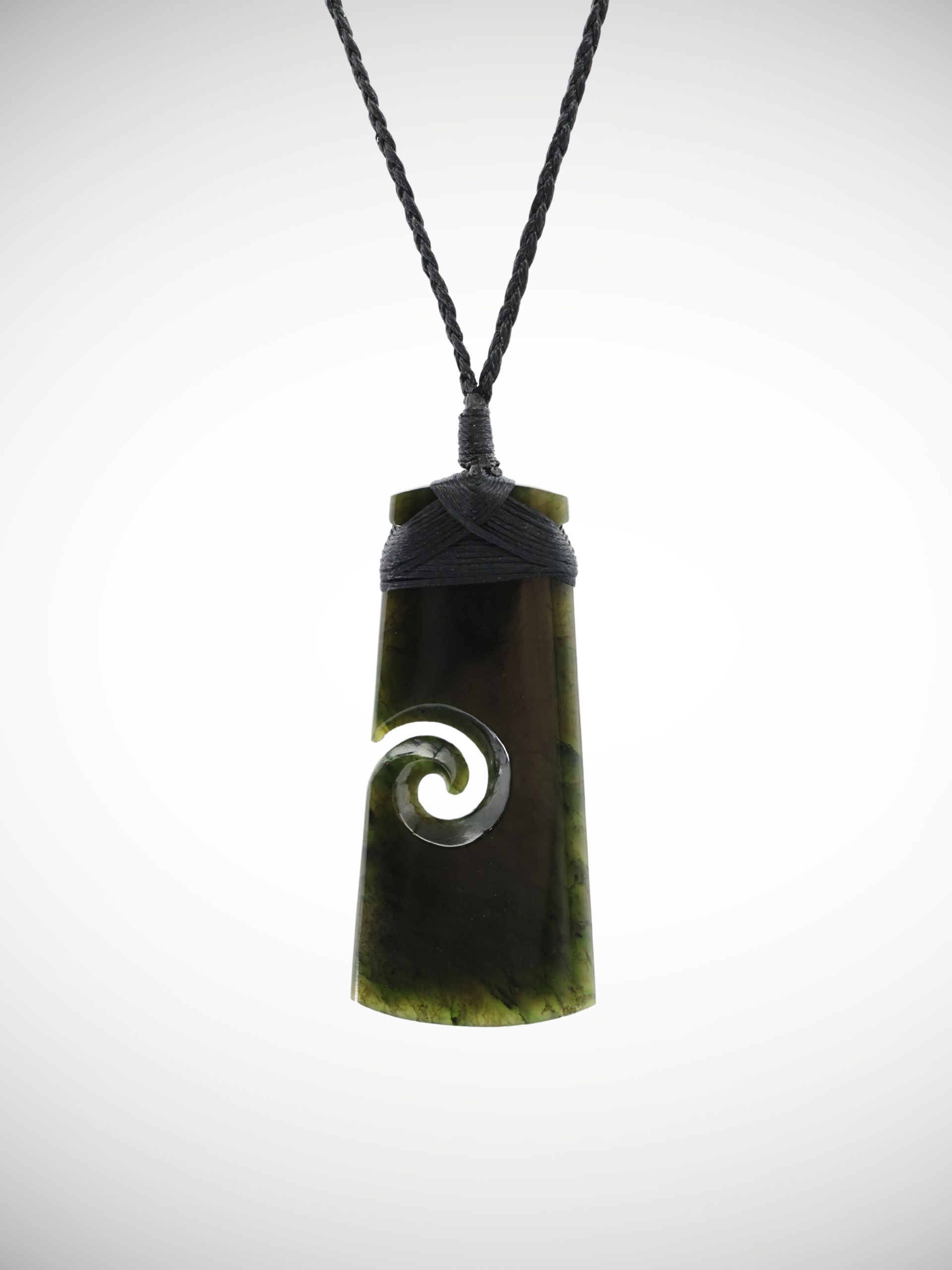 Moko Pounamu Toki with Koru Genuine NZ Kawakawa Greenstone - Ngatuku