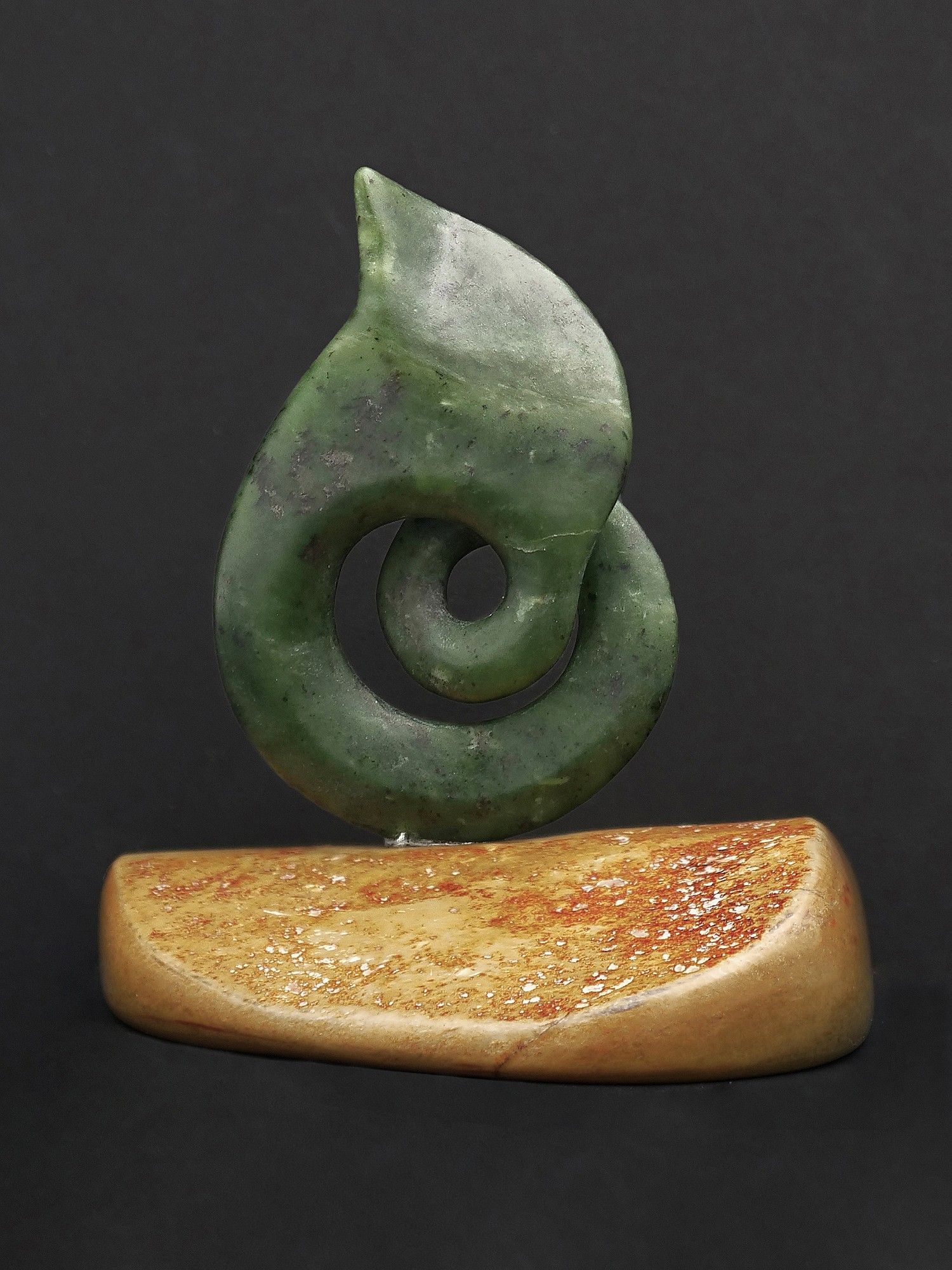 Moko Pounamu Pikorua Koru Sculpture NZ Genuine Kawakawa & Inanga Greenstone - Toatoa