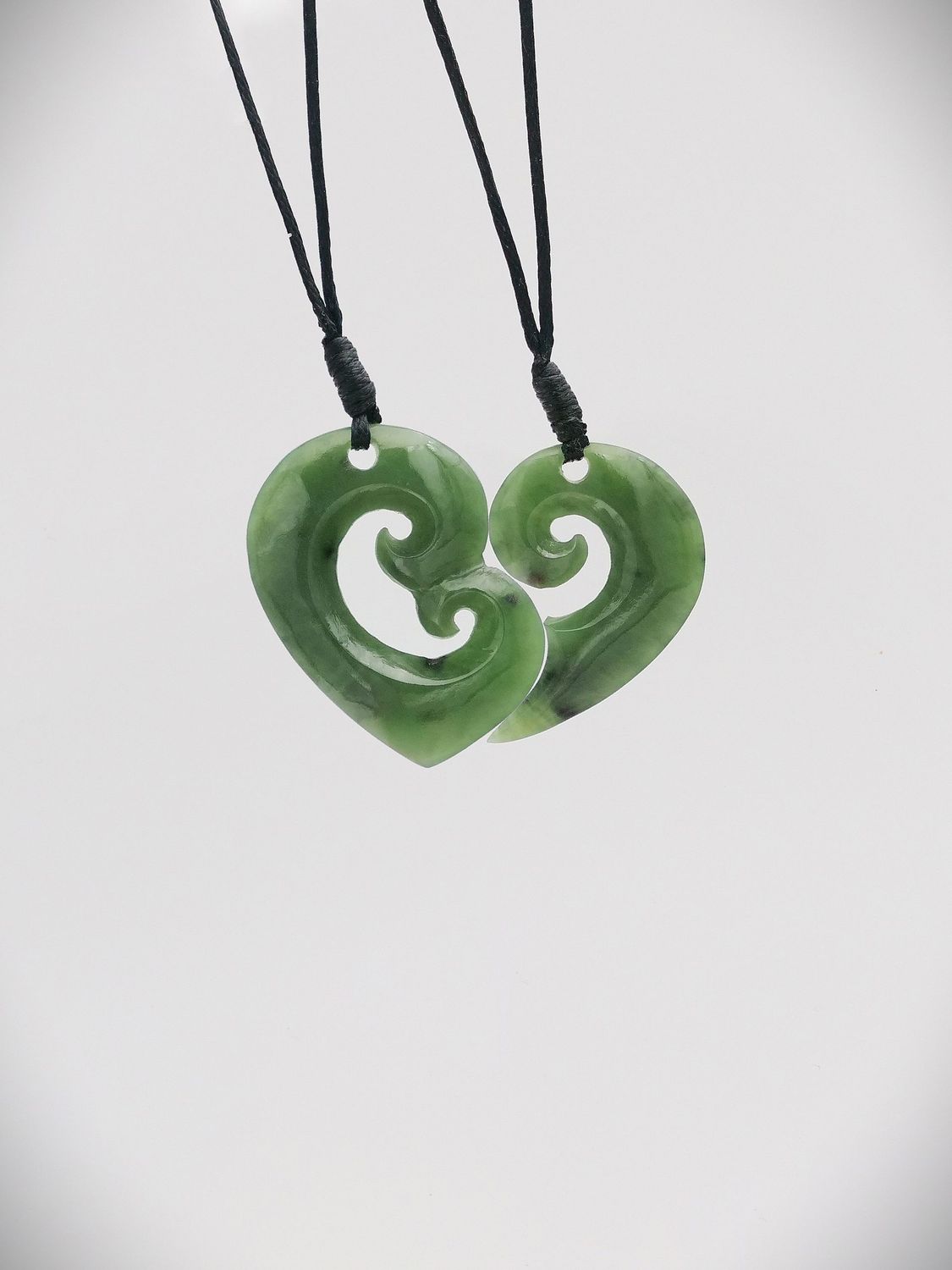 Moko Pounamu Split Heart NZ Genuine Kawakawa Greenstone - Kaiti