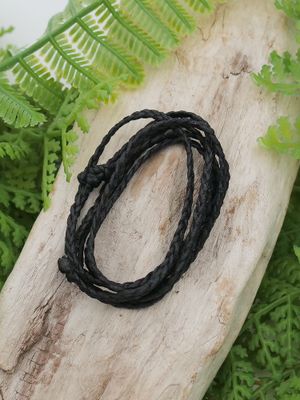 Moko Pounamu Adjustable waxed cords Moko Pounamu Adjustable waxed cords