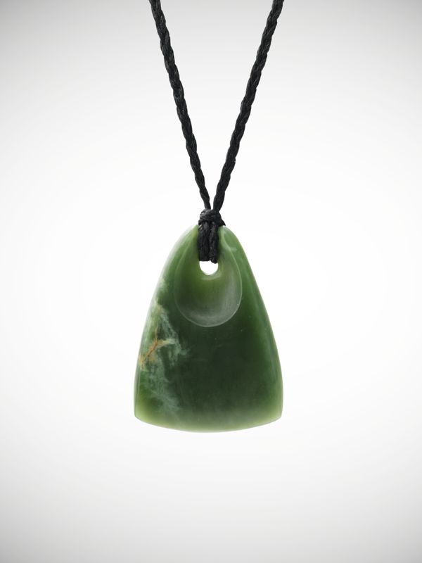 Moko Pounamu Contemporary Toki Genuine NZ Kawakawa Flower Greenstone - Oneriri