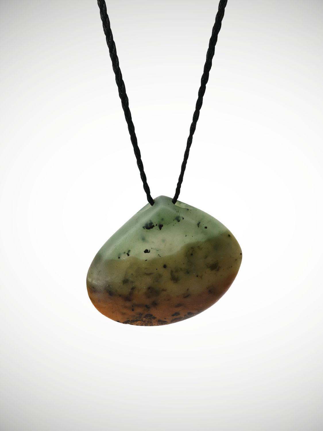 Moko Pounamu Pipi Shell Pendant Genuine NZ Kahurangi Flower Greenstone - Mangatapu Moko Pounamu Pipi Shell Pendant Genuine NZ Kahurangi Flower Greenstone - Mangatapu