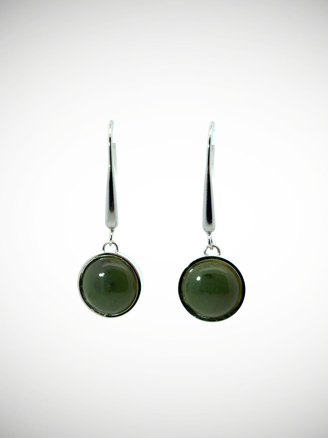 Moko Pounamu Porohita (Disc) Genuine NZ Kawakawa Greenstone & Sterling Silver Earrings - Waikakahi Moko Pounamu Porohita (Disc) Genuine NZ Kawakawa Greenstone & Sterling Silver Earrings - Waikakahi