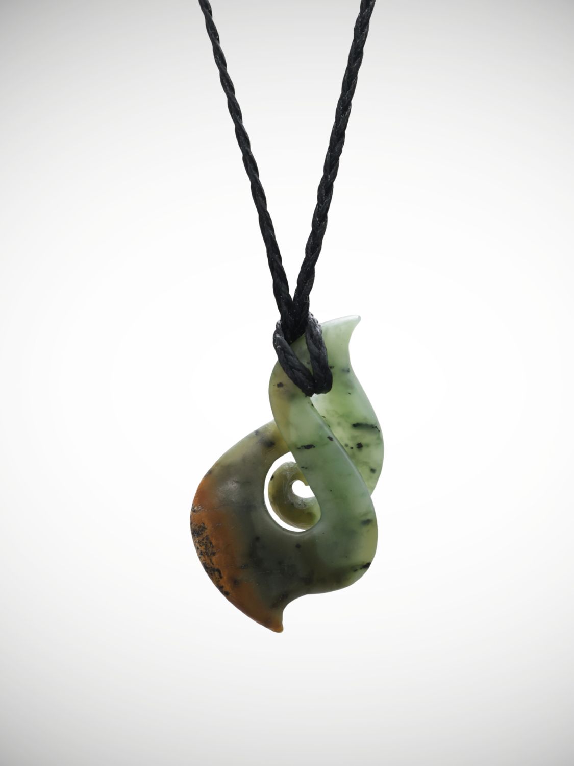 Moko Pounamu Single Pikorua Koru NZ Genuine Kawakawa Flower Greenstone - Motuoapa