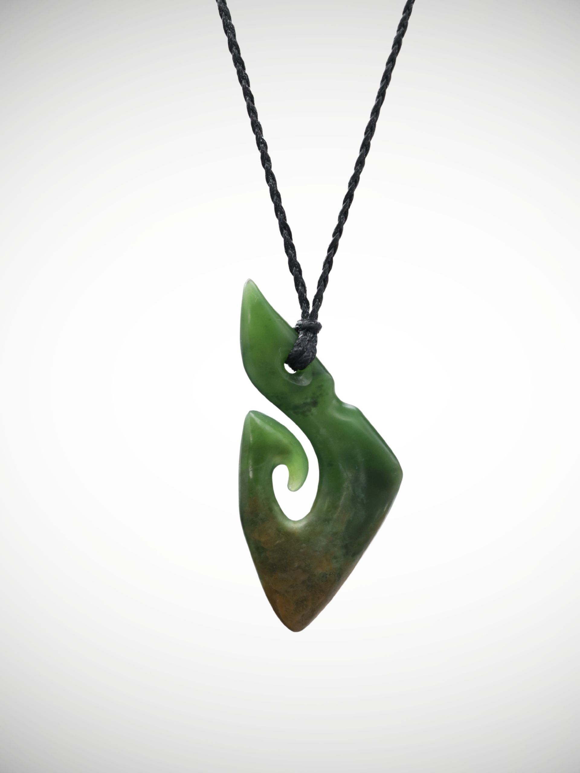 Moko Pounamu Hei Matau (Hook) Genuine NZ Kawakawa Flower Greenstone - Motutere
