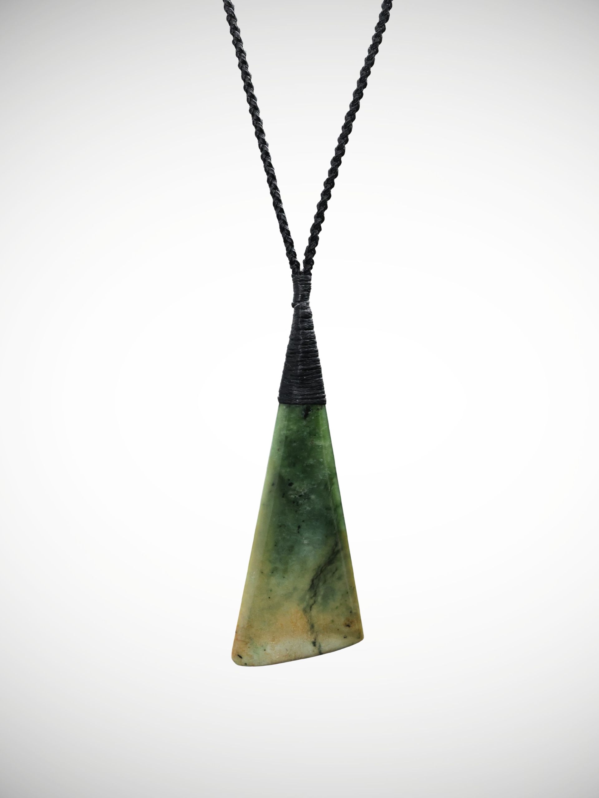 Moko Pounamu Toki Genuine NZ Raukaraka Greenstone - Ohinekura