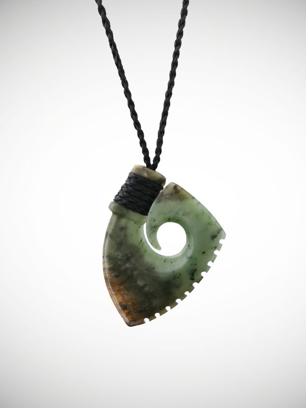 Moko Pounamu Hei Matau (Hook) Genuine NZ Kawakawa Flower Greenstone - Ngauranga