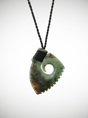 Moko Pounamu Hei Matau (Hook) Genuine NZ Kawakawa Flower Greenstone - Ngauranga