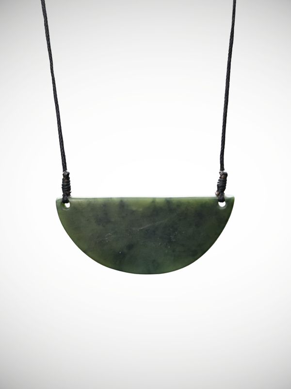 Moko Pounamu Kouma (Breastplate) Genuine NZ Kawakawa Greenstone - Omoana