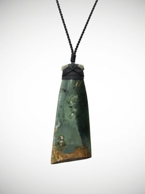 Moko Pounamu Toki Genuine NZ Marsden Flower Greenstone - Omihi