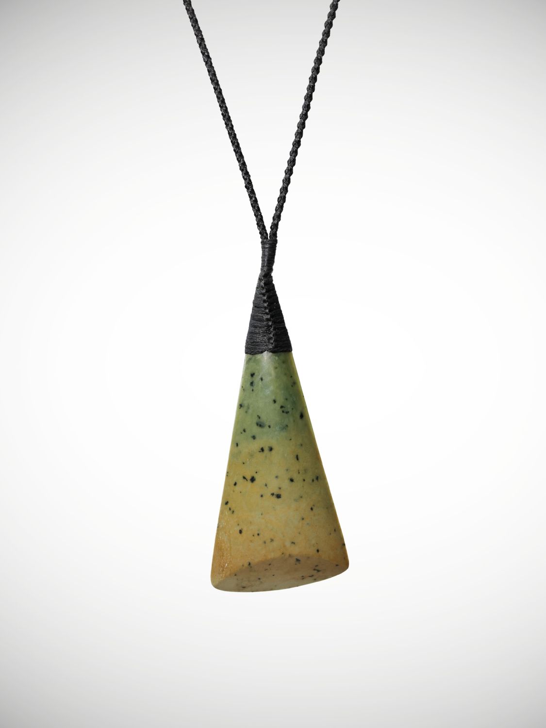 Moko Pounamu Toki Genuine NZ Raukaraka Greenstone - Onerahi