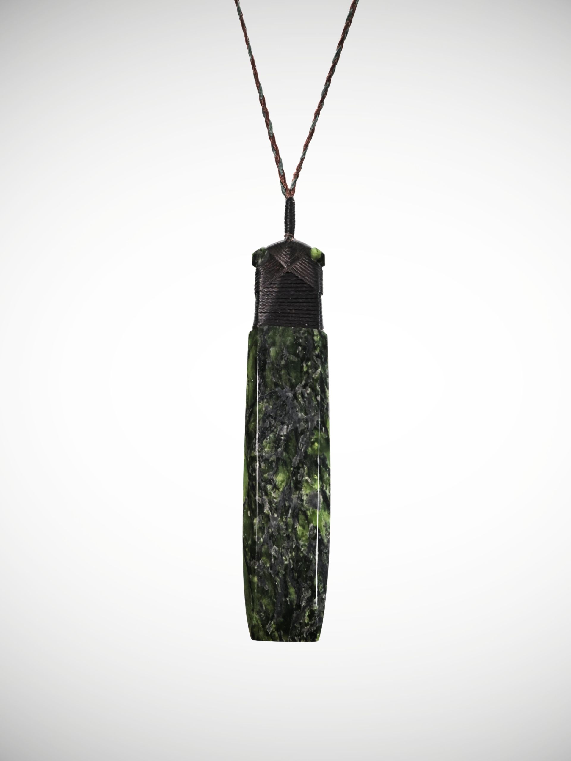 Moko Pounamu Toki Genuine NZ Douglas Creek Serpentinite Greenstone - Onuku