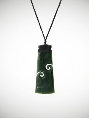 Moko Pounamu Toki with Koru Genuine NZ Kawakawa Greenstone - Ohingahape