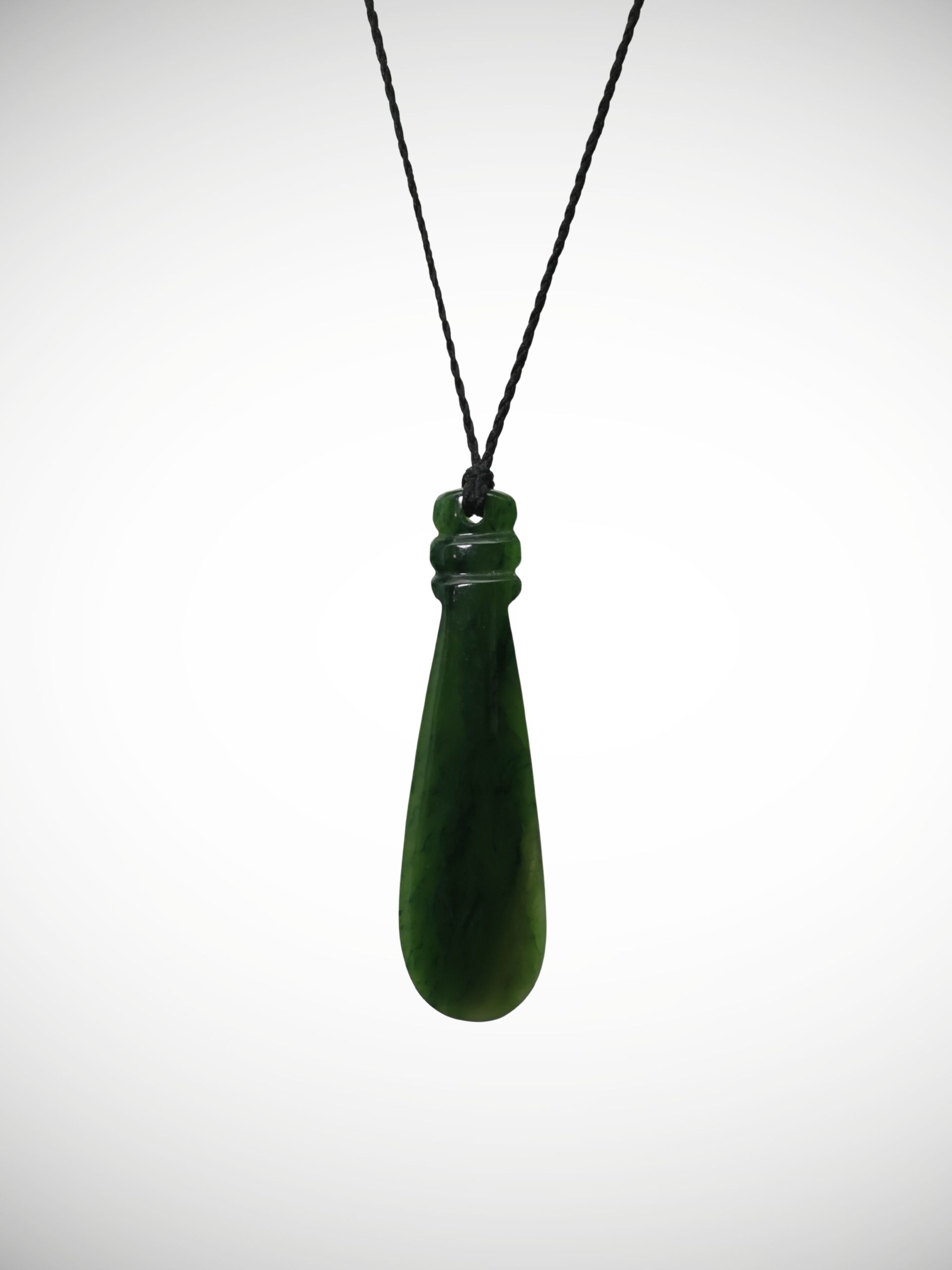 Moko Pounamu Mere Pendant Genuine NZ Kahurangi Greenstone - Kaimamaku
