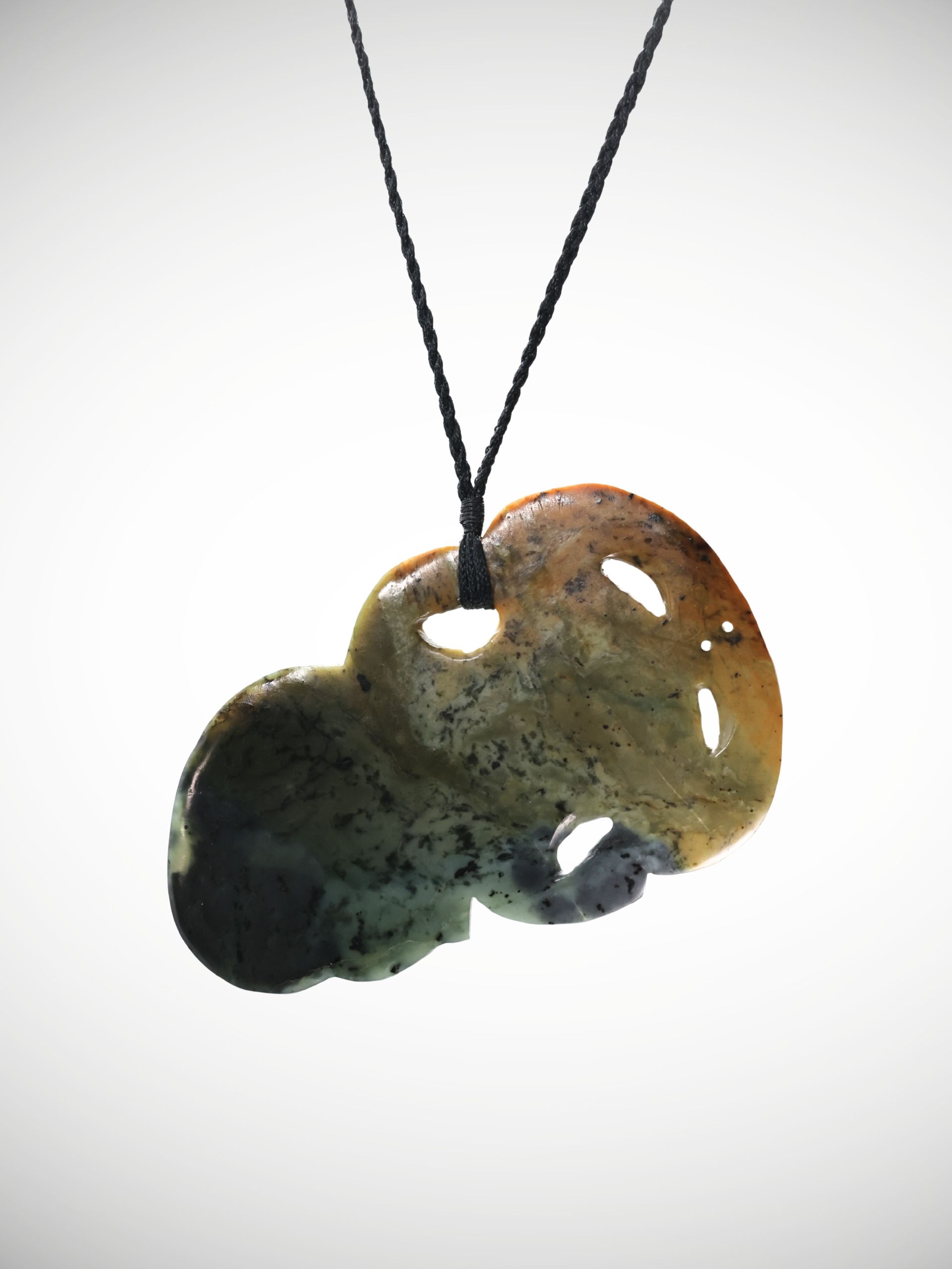 Moko Pounamu Hei Tiki Genuine NZ Raukaraka Greenstone - Kaihiku