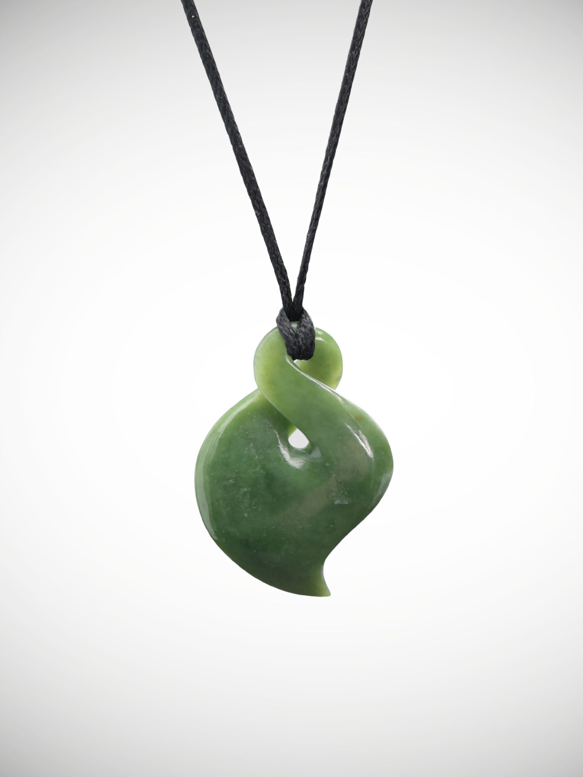 Moko Pounamu Single Pikorua (Twist) Genuine NZ Auhunga Greenstone - Mangaore