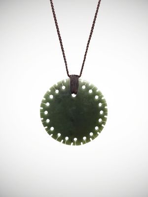 Moko Pounamu Notched Porohita (Disc) Genuine NZ Kawakawa Greenstone - Mangapu Moko Pounamu Notched Porohita (Disc) Genuine NZ Kawakawa Greenstone - Mangapu