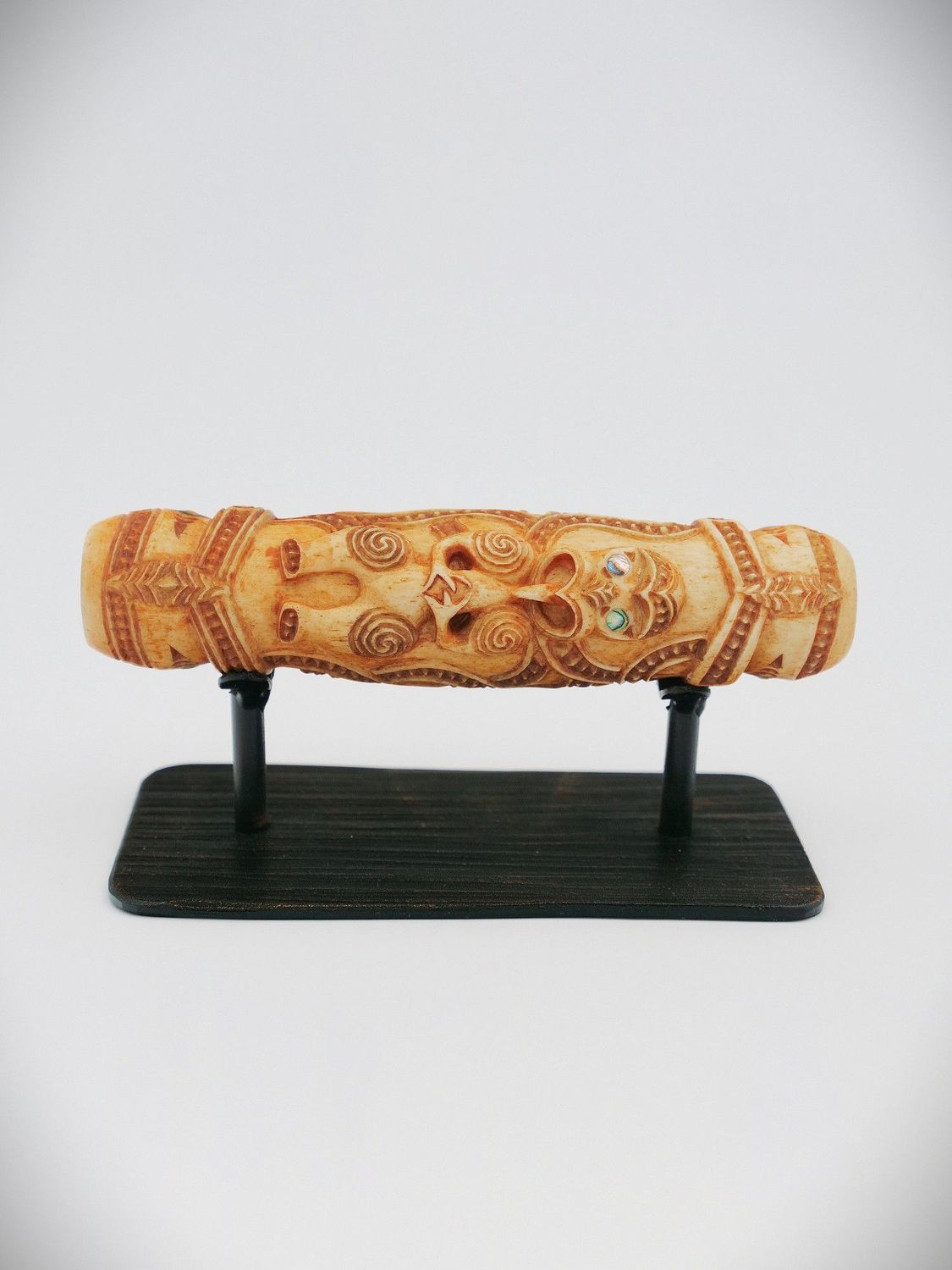 Moko Pounamu Stylised Kōauau (Flute) Stained Bone - Large Tiki Moko Pounamu Stylised Kōauau (Flute) Stained Bone - Large Tiki