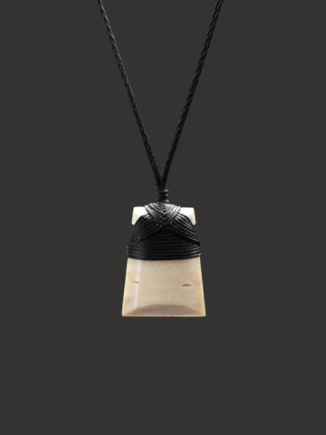 Moko Pounamu Toki Genuine Whale Bone Carving - Pukurahi Moko Pounamu Toki Genuine Whale Bone Carving - Pukurahi