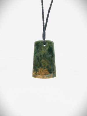 Moko Pounamu Toki Genuine NZ Marsden Flower Greenstone - Hinekura