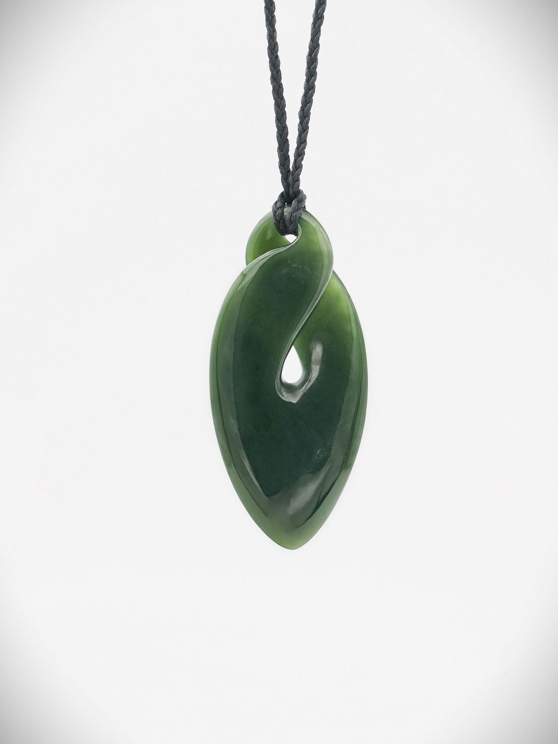 Moko Pounamu Single Pikorua (Twist) NZ Genuine Kawakawa Greenstone -Ruatapu