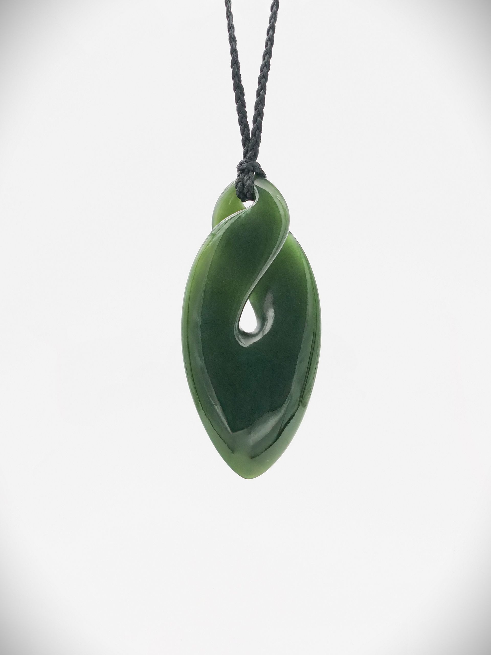 Moko Pounamu Single Pikorua (Twist) NZ Genuine Kawakawa Greenstone -Ruatapu
