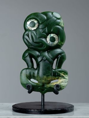 Huia Kiamanawa - Premium Pounamu