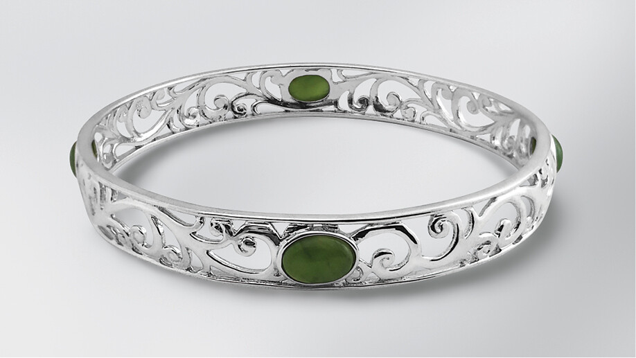 Moko Pounamu Greenstone and Silver Filigree Bangle Sml - KB2S Moko Pounamu Greenstone and Silver Filigree Bangle Sml - KB2S