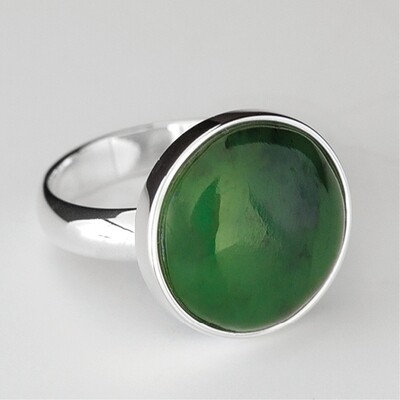 Moko Pounamu Greenstone and Silver Round Dome Unisex Ring - 57JP Moko Pounamu Greenstone and Silver Round Dome Unisex Ring - 57JP