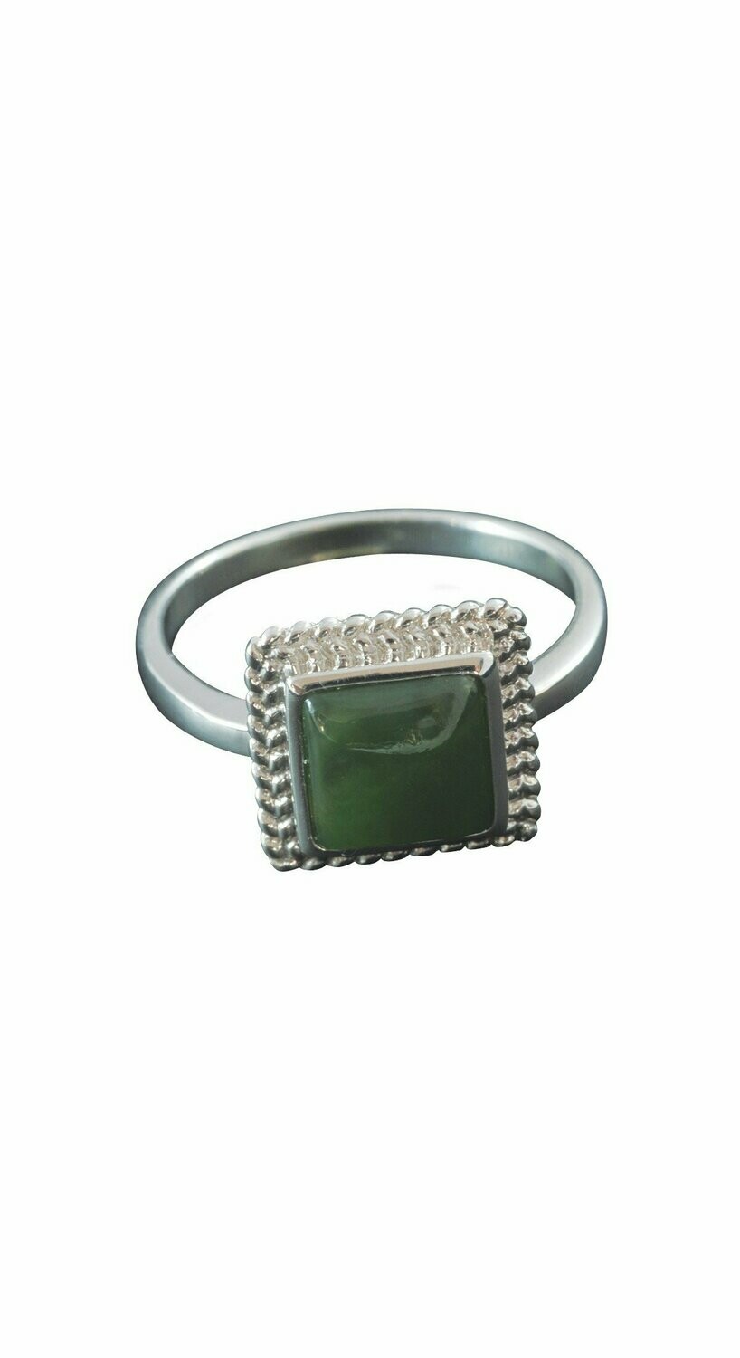 Moko Pounamu NZ Genuine Greenstone and Sterling Silver Large Square Rope Detail Ring - AM8RS