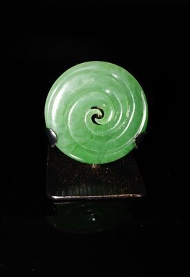 Moko Pounamu Triple Koru Sculpture NZ Genuine Inanga Greenstone - Ohotu Moko Pounamu Triple Koru Sculpture NZ Genuine Inanga Greenstone - Ohotu