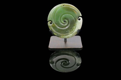 Moko Pounamu Double Koru Sculpture NZ Genuine Inanga Flower Greenstone - Kahatu Moko Pounamu Double Koru Sculpture NZ Genuine Inanga Flower Greenstone - Kahatu