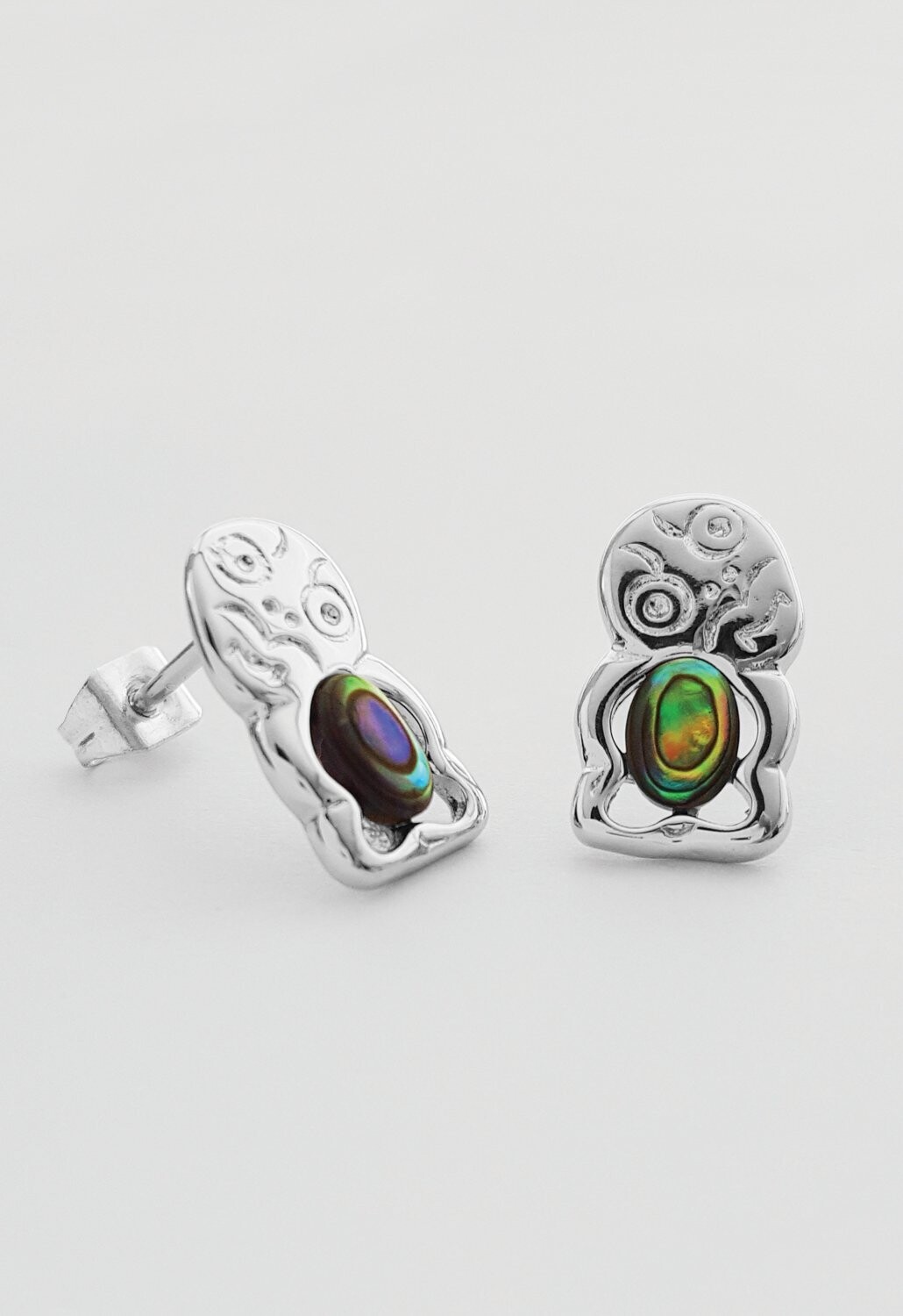 Moko Pounamu Paua Shell Tiki Stud Earring - BRP-E-36 Moko Pounamu Paua Shell Tiki Stud Earring - BRP-E-36