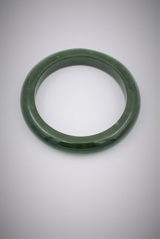 Moko Pounamu NZ Genuine Kawakawa Greenstone Solid Bangle 61mm