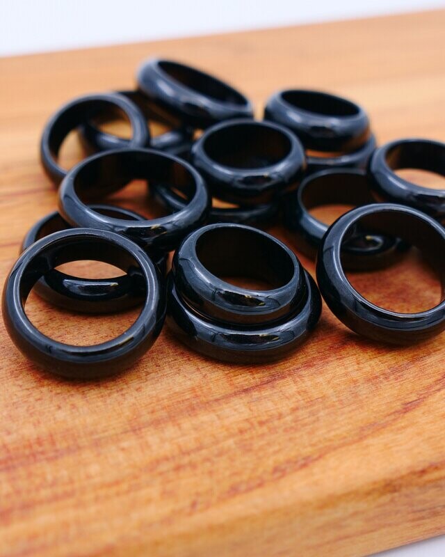 Moko Pounamu BLACK Nephrite Jade Solid Band Ring - 8mm