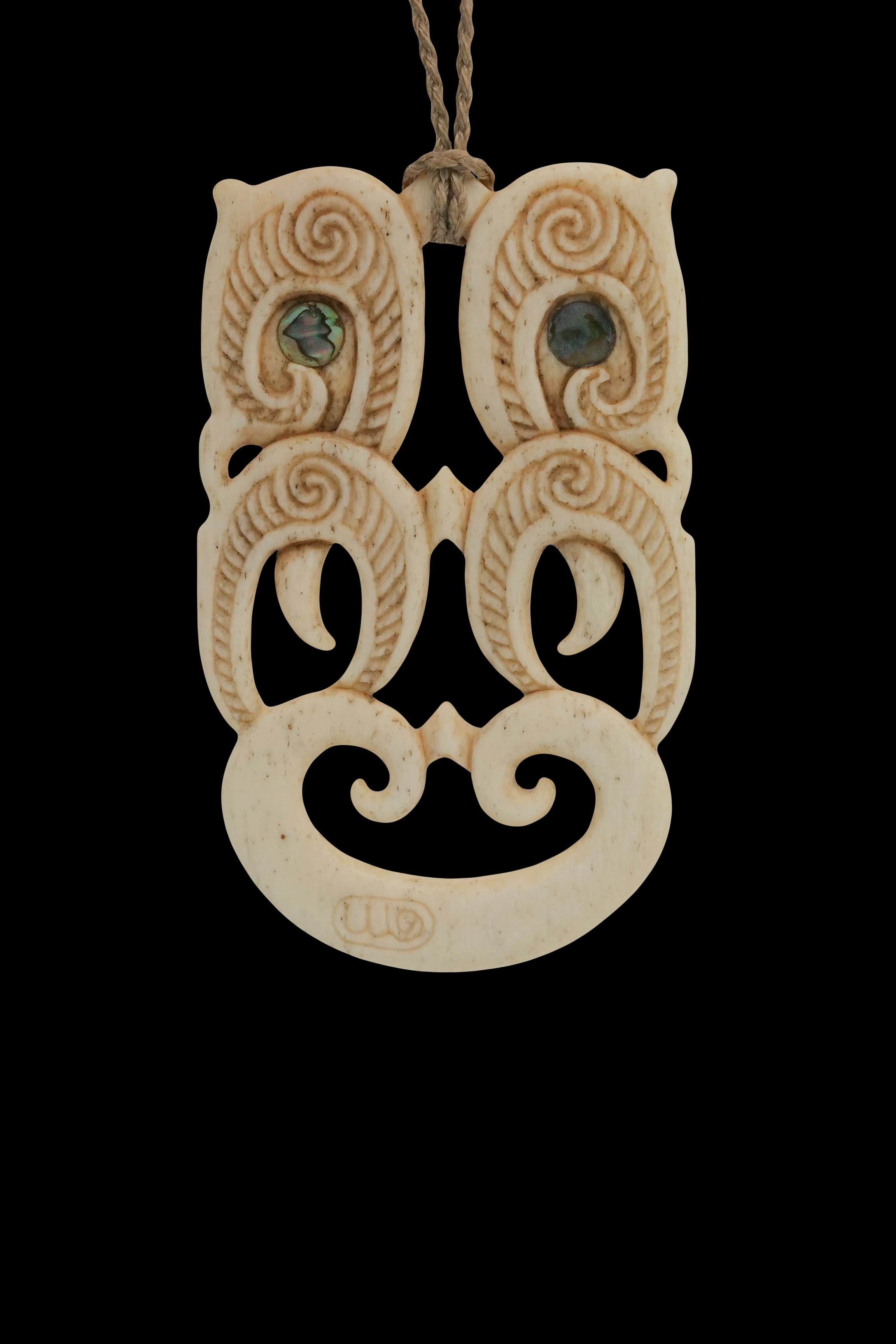 Moko Pounamu Moko kauae Genuine Whale Bone Carving - Arapito