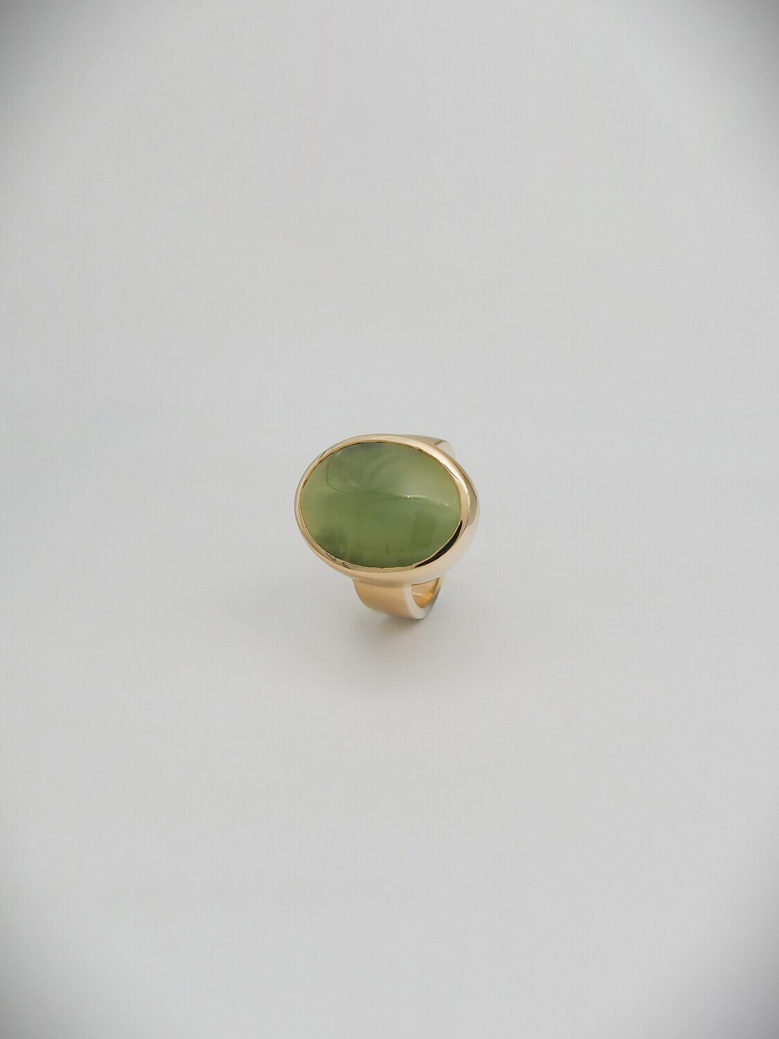 Moko Pounamu Gilt Jewellery Cat's Eye Inanga Pounamu & 9ct Gold Ring 10177