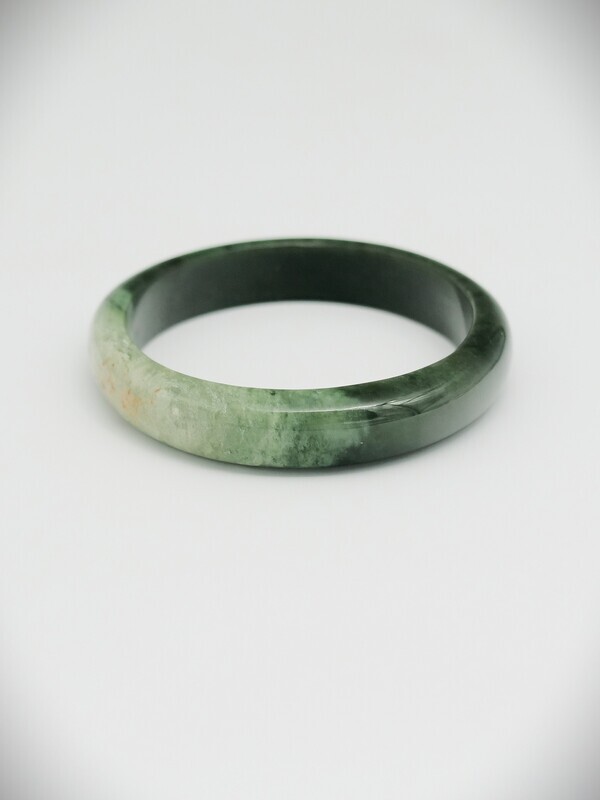 Moko Pounamu Solid Bangle NZ Genuine  Kawakawa Flower Greenstone  - Whatanihi 73mm
