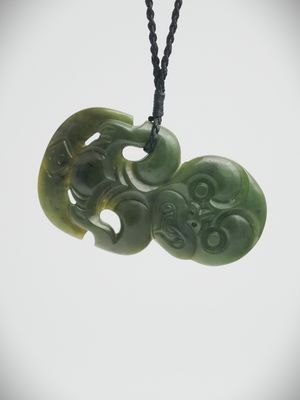Moko Pounamu Tiki Genuine NZ Kawakawa Stone - Matakitaki Moko Pounamu Tiki Genuine NZ Kawakawa Stone - Matakitaki