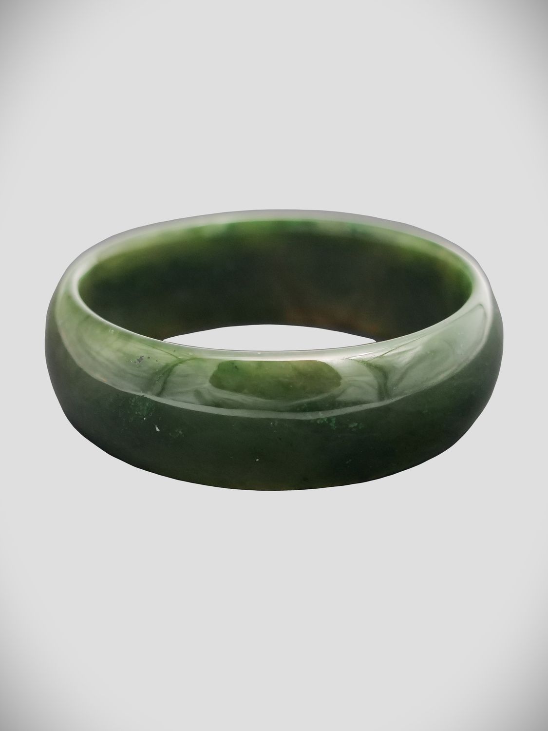 Moko Pounamu Solid Bangle NZ Genuine Kawakawa Greenstone - Tawanui 61mm Moko Pounamu Solid Bangle NZ Genuine Kawakawa Greenstone - Tawanui 61mm