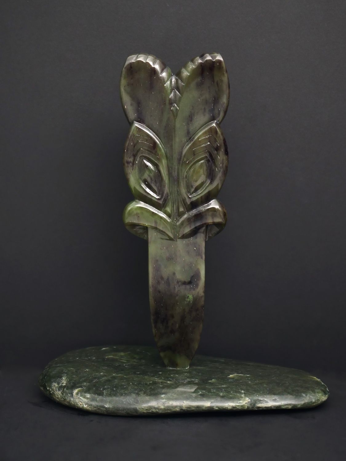 Moko Pounamu Taiaha NZ Genuine Totoweka & Kawakawa Greenstone - Makareao Moko Pounamu Taiaha NZ Genuine Totoweka & Kawakawa Greenstone - Makareao