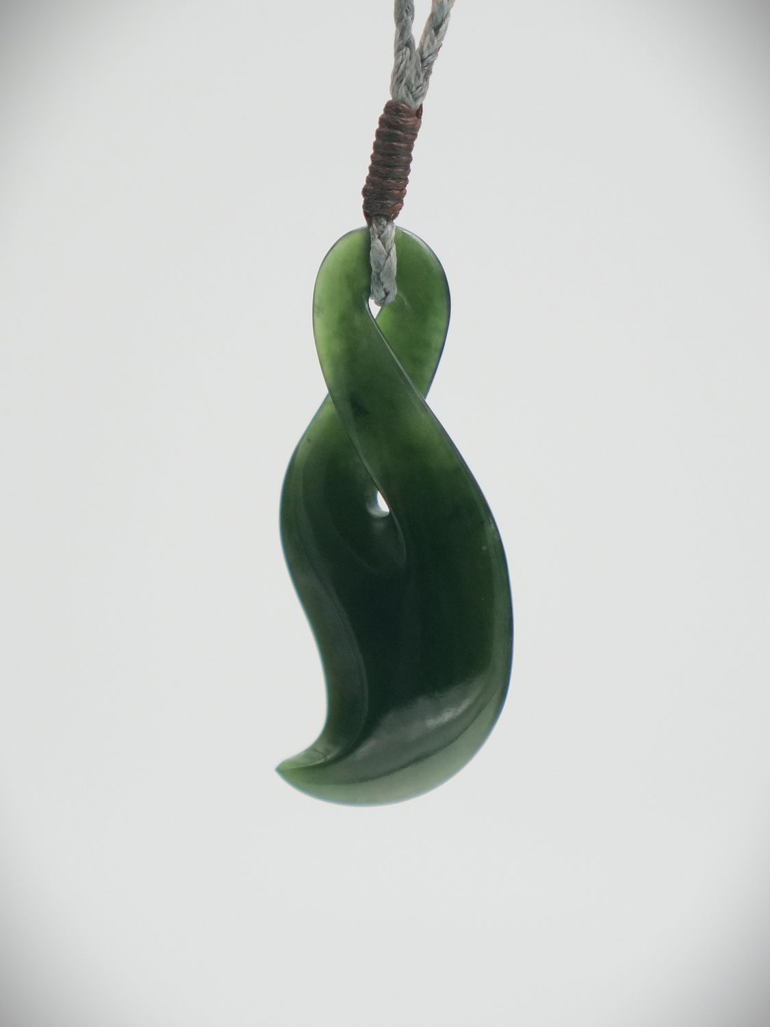 Moko Pounamu Single Pikorua (Twist) NZ Genuine Kawakawa Greenstone - Pukeuri Moko Pounamu Single Pikorua (Twist) NZ Genuine Kawakawa Greenstone - Pukeuri