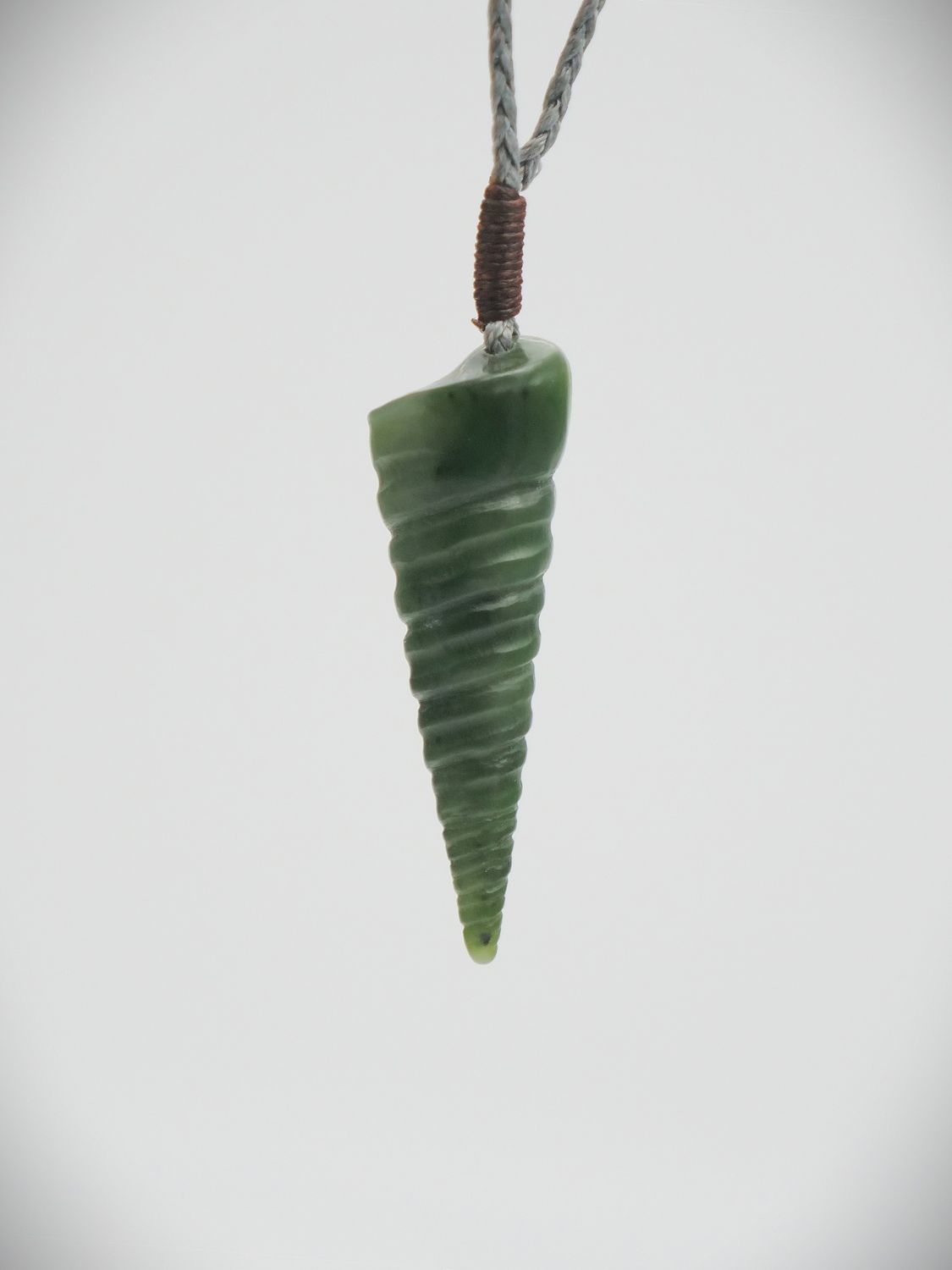 Moko Pounamu Seashell NZ Genuine Kawakawa Greenstone - Tawai Moko Pounamu Seashell NZ Genuine Kawakawa Greenstone - Tawai