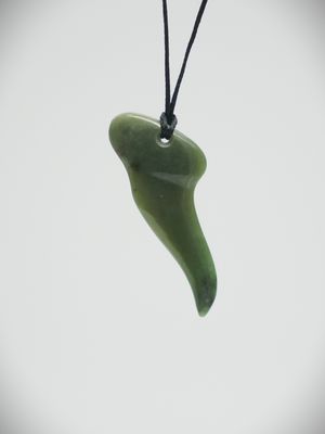 Moko Pounamu Mako Mau (Shark Tooth) NZ Genuine Inanga Pounamu - Rapuwai