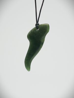 Moko Pounamu Mako Mau (Shark Tooth) NZ Genuine Kawakawa Pounamu - Temuka Moko Pounamu Mako Mau (Shark Tooth) NZ Genuine Kawakawa Pounamu - Temuka