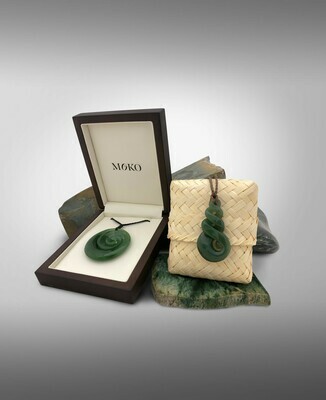 Gift packaging - Dark Wood Presentation Box - only available with carving or jewellery purchase