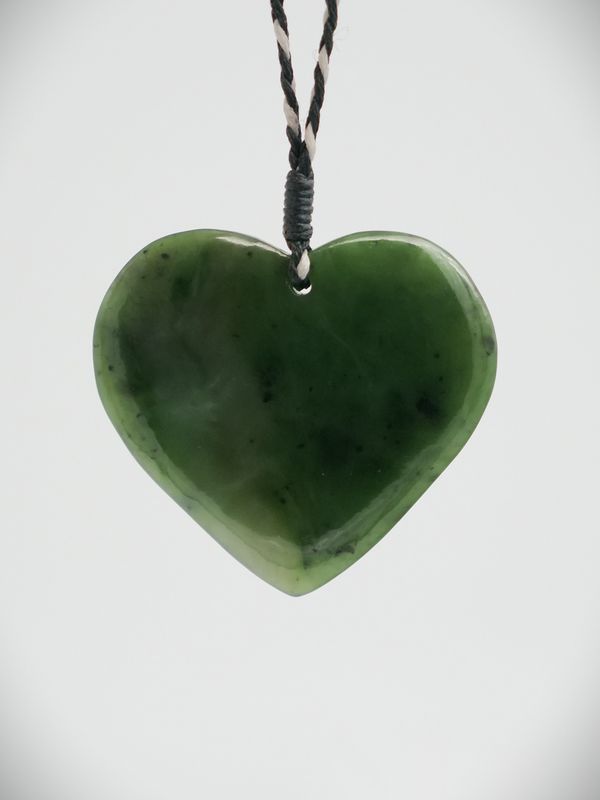 Moko Pounamu Black Ferns Heart Greenstone - BFH